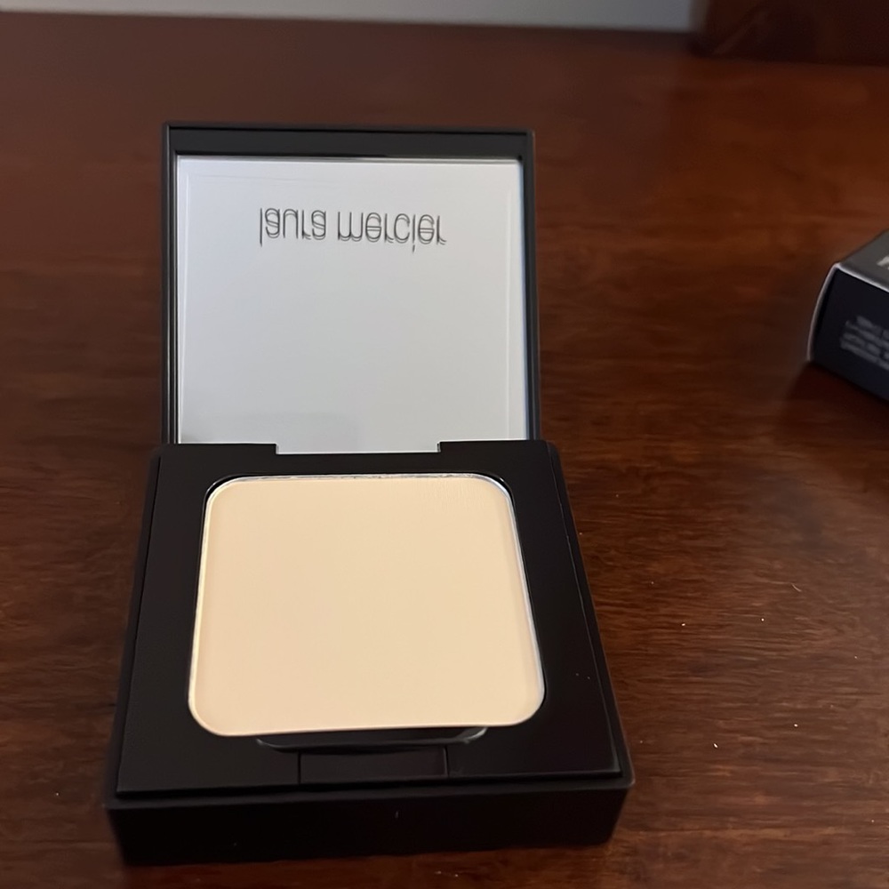 Laura Mercier translucent setting powder